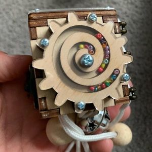 Brain up multi toy in wood